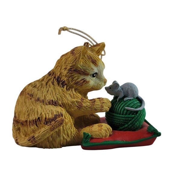 Current Inc. Kitten and Yarn Ball Christmas Ornament Tabby Mouse Holiday Vintage - Picture 1 of 8